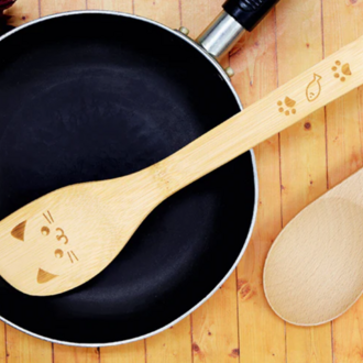 Toki Bamboo Cat Spatula 30cm