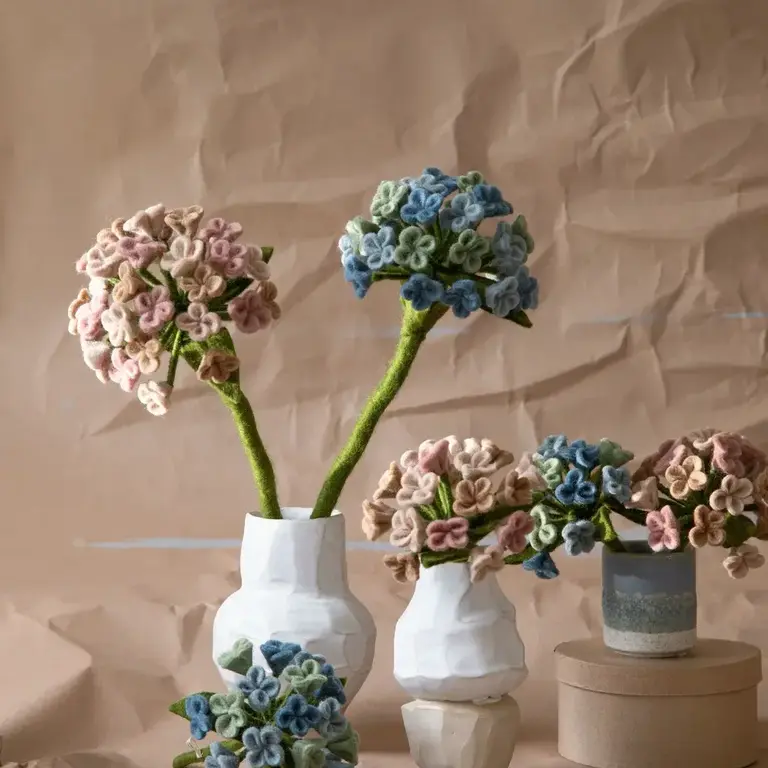 EGS EGS  Big Hydrangea Pale Blue