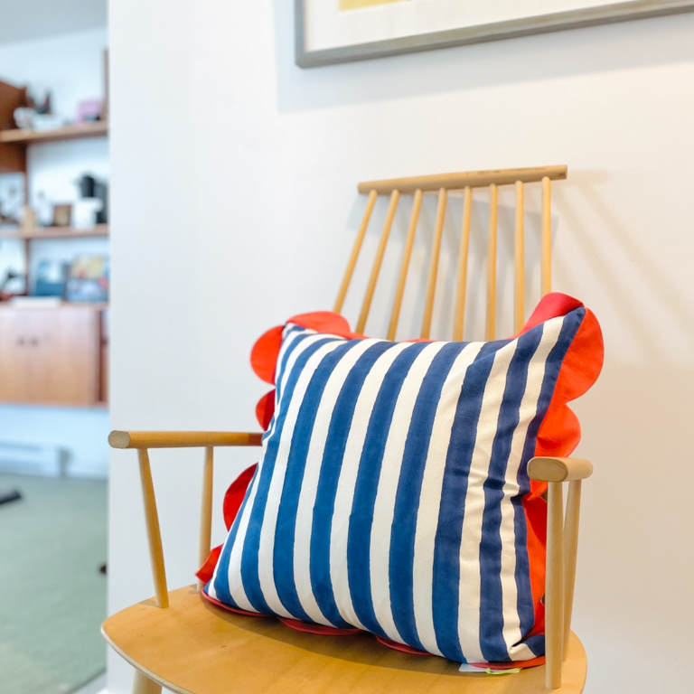 Kate Austin Kate Austin Cabana Stripe Cushion Blue/Red 20" - w Insert