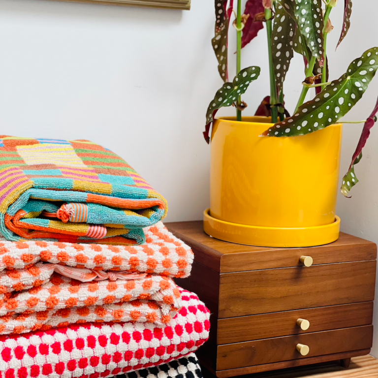 Yurtlus Organic Turkish Cotton Bath Towel - Red