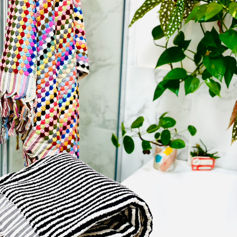 Yurtlus Yurtlus - Organic Turkish Bath Towel - Black Stripes