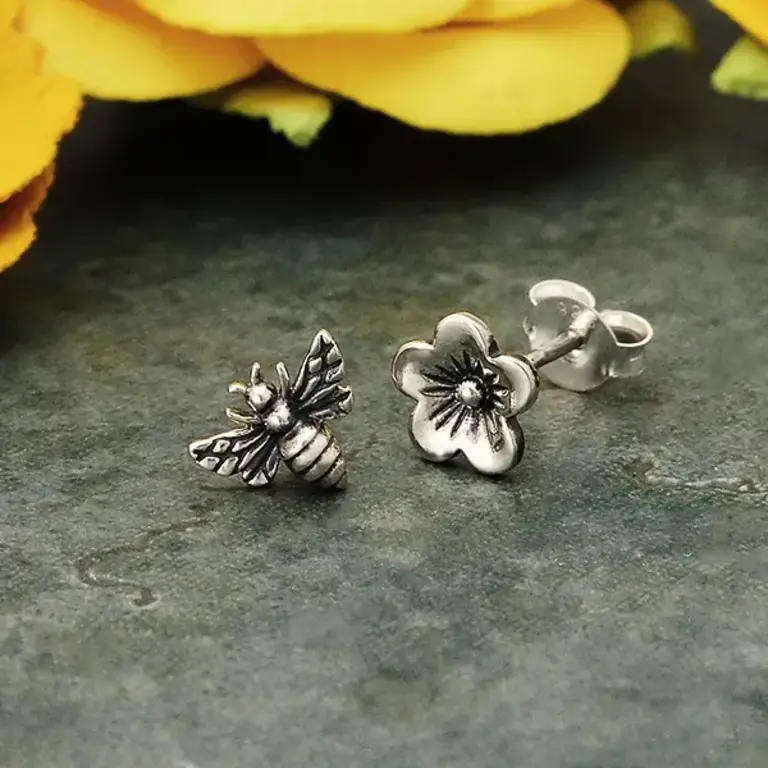 Nina Designs ND Cherry Blossom Bee Earrings Sterling Silver