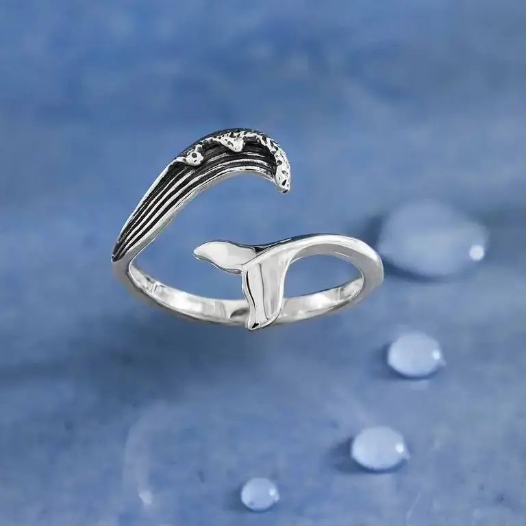 Nina Designs ND Wave and Tail Ring O/S