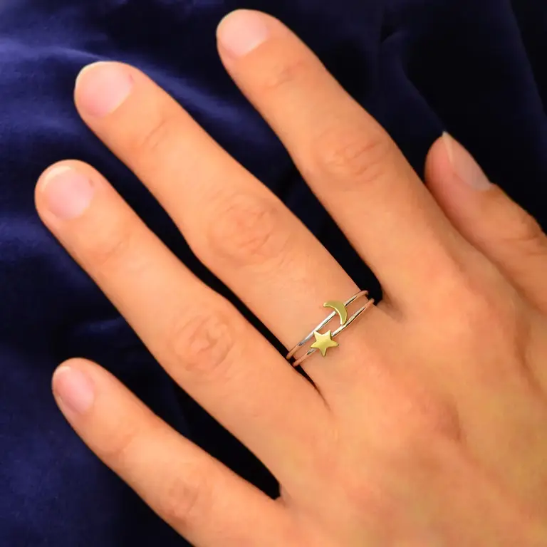 Nina Designs ND Tiny Moon + Star Ring Set