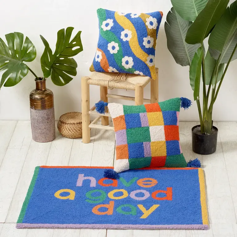 PK Handcraft Tufted Wool Accent Rug Have a Good Day 2x3'