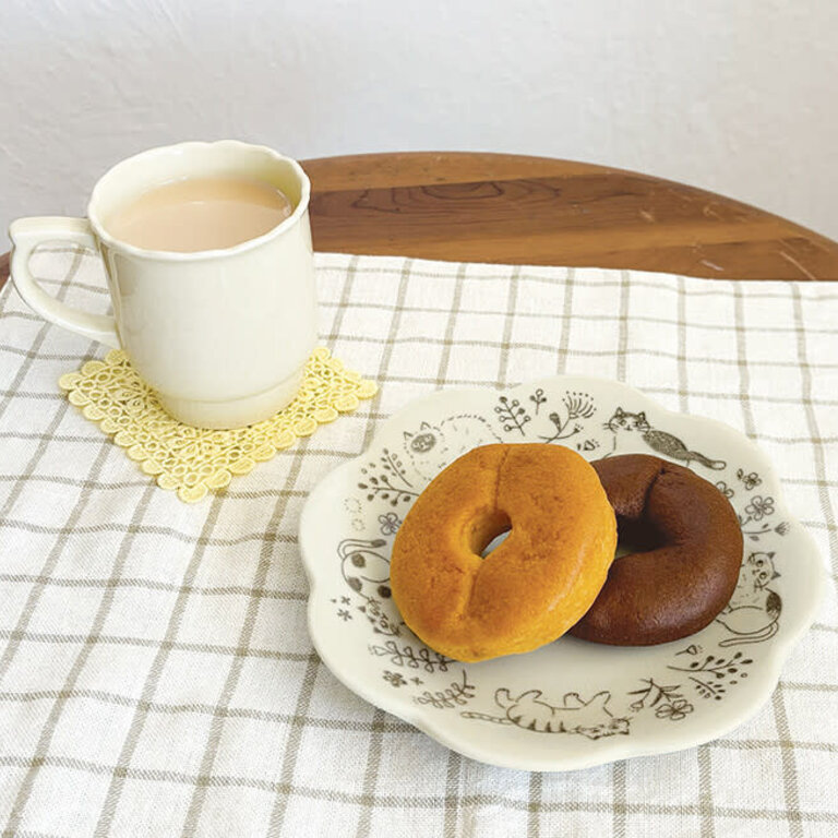 Fika Japan Fika Flowers & Cat Plate Brown (Sm)