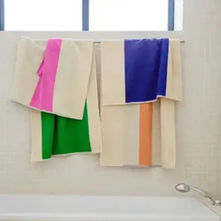 Suite702 Suite 702 Martens Luxury Bath Towel 70x140 Green/Pink