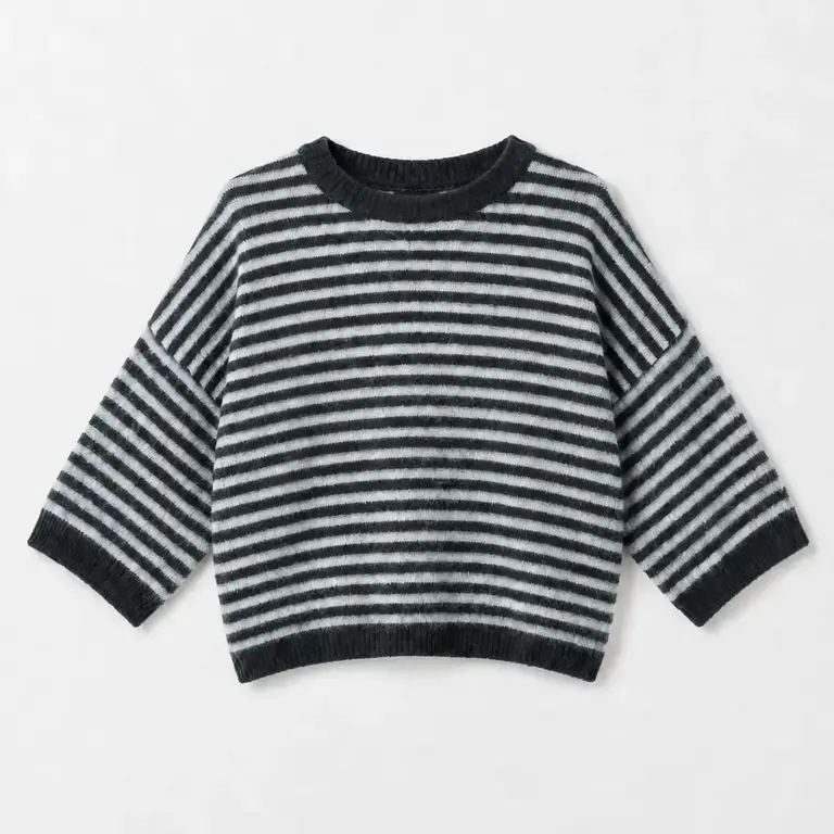 Tamba Tamba Floofy Striped Oversize Pullover O/S