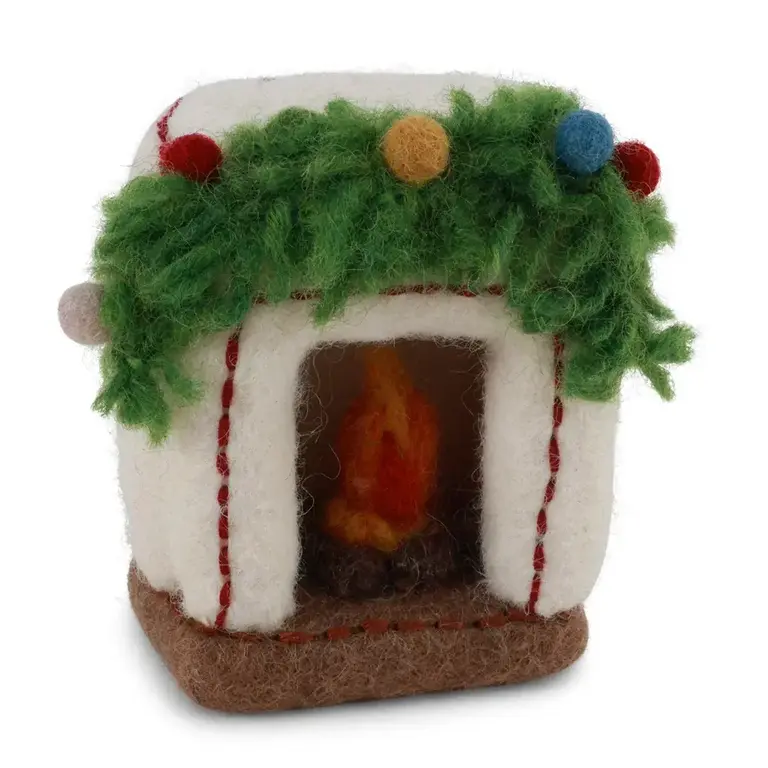 EGS EGS Fair Trade Ornament Fireplace w Garland