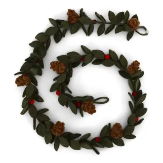 EGS EGS Fair Trade Felt Garland w Red Berries + Cones 130cm