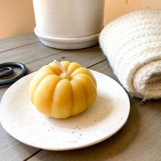 Honey Candles HC Beeswax Pumpkin Candle Large