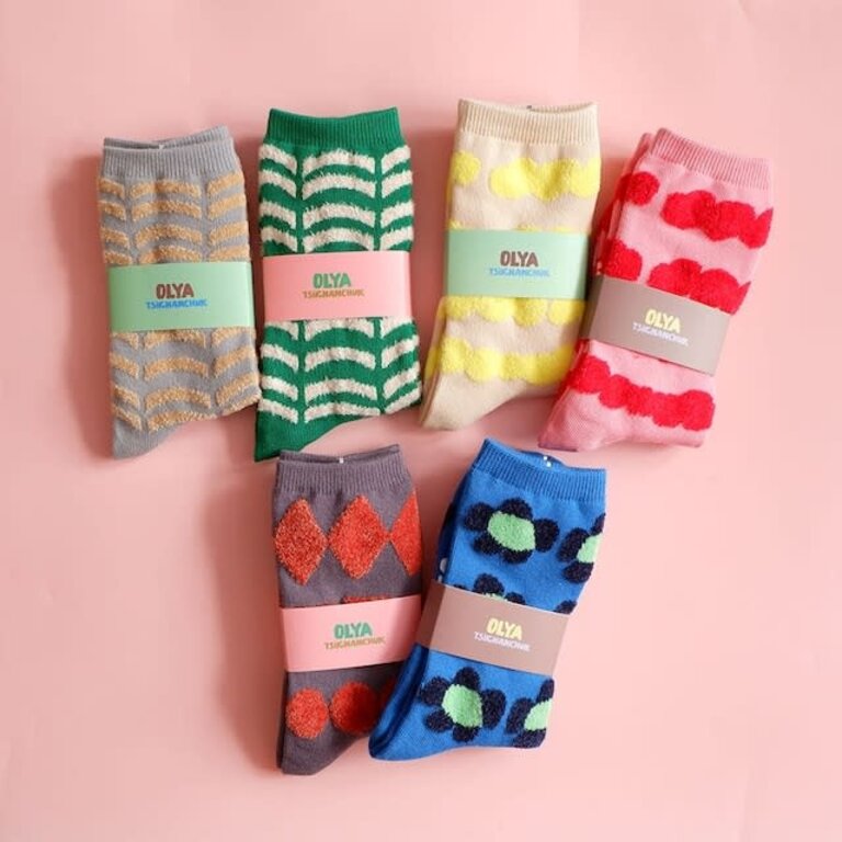 Hachi Japan Olya Fluffy Socks Pink Clouds