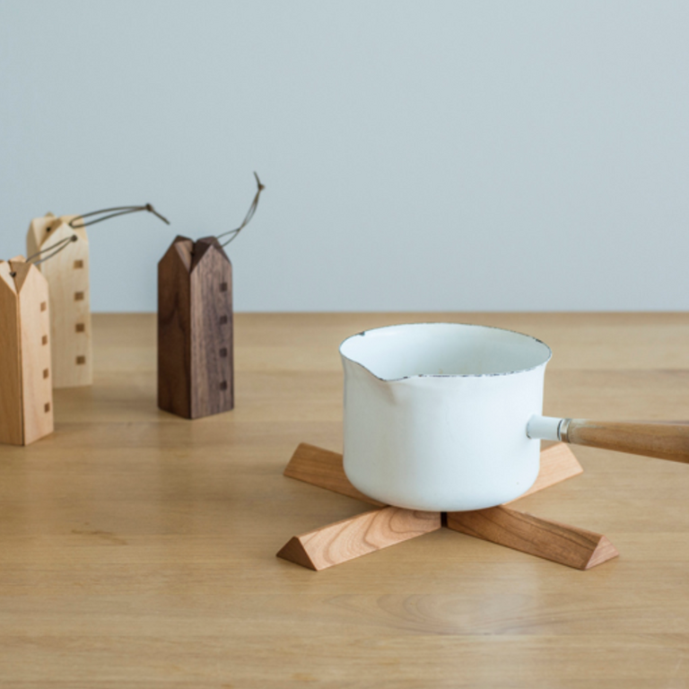 Sunaolab Sunaolab Handcrafted House Trivet Wood