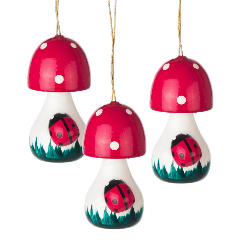 DS German Mushroom Ornament w. Ladybug (Single)