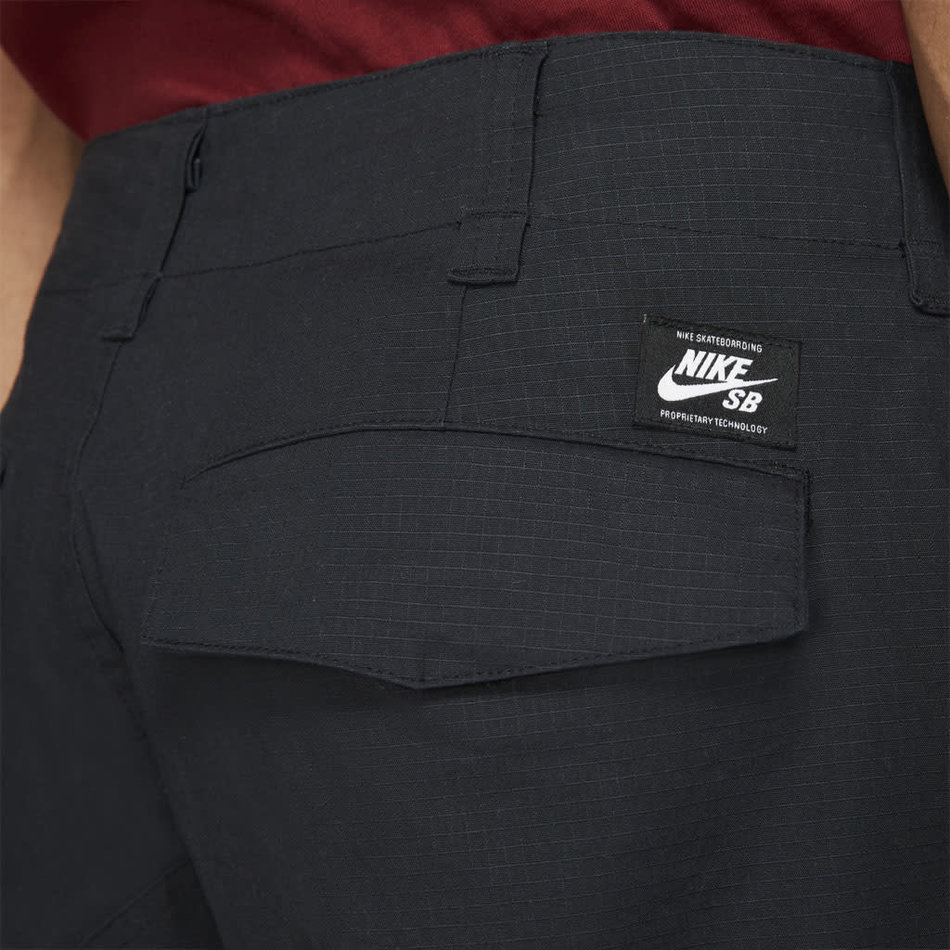 Nike SB FTM Cargo Pant Black