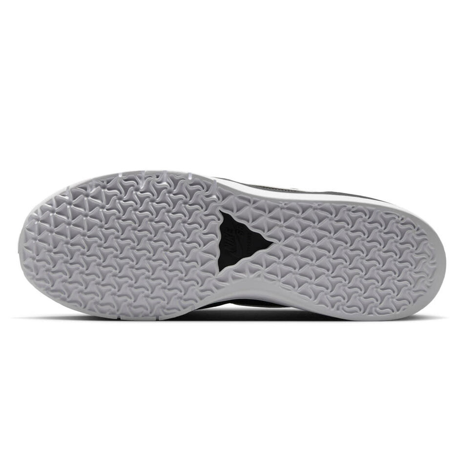 Nike SB PS8 Black/White-Black-White