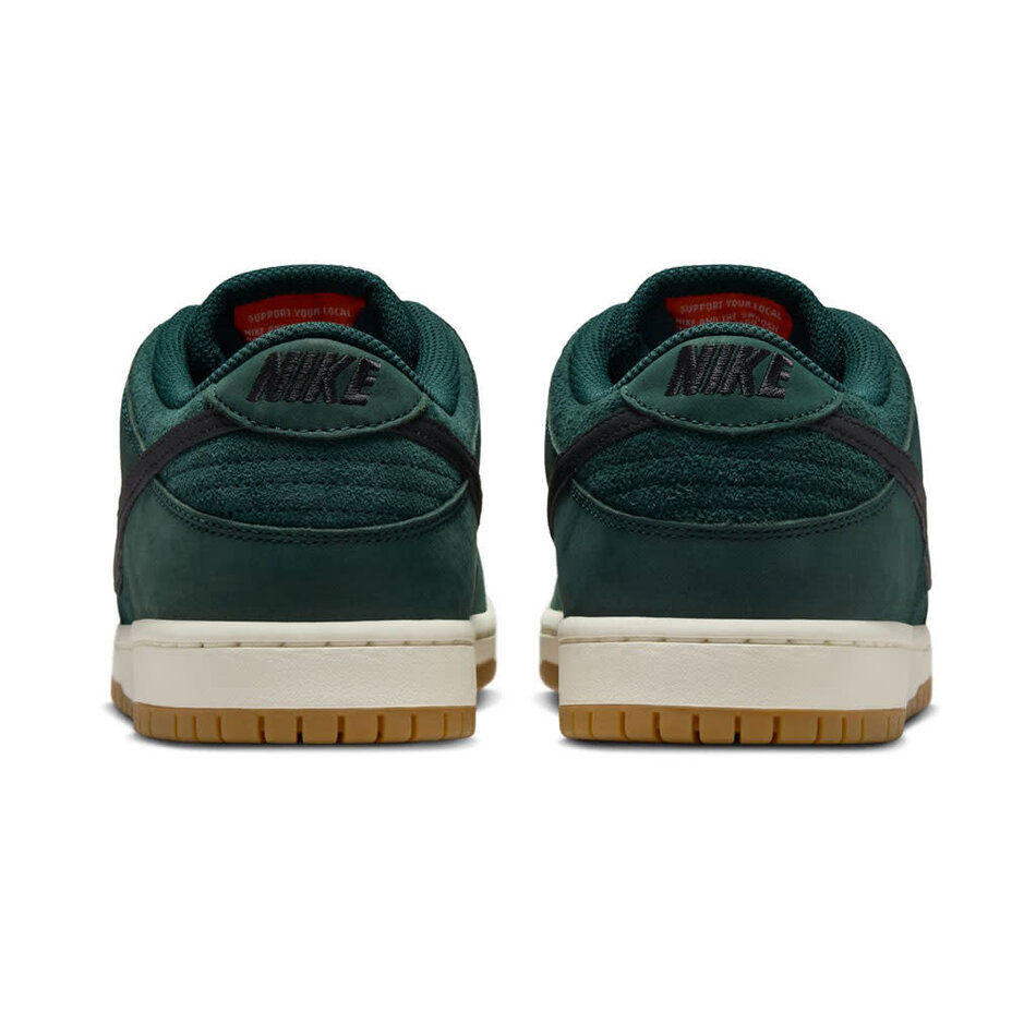 Nike SB Dunk Low Pro Deep Fir/Black-Fir-Sail
