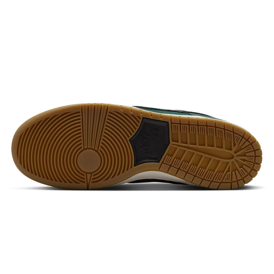 Nike SB Dunk Low Pro Deep Fir/Black-Fir-Sail