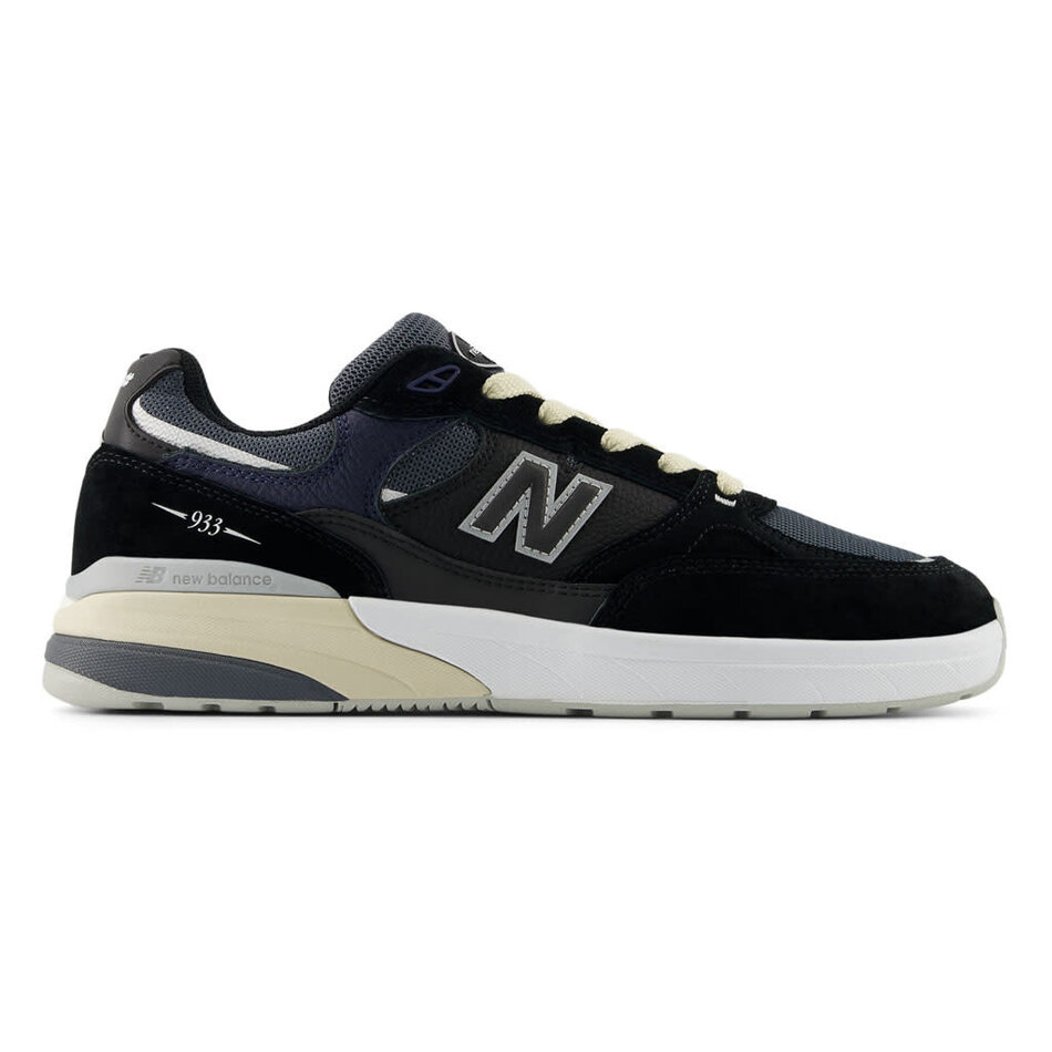 New Balance Numeric 933 Black/Navy