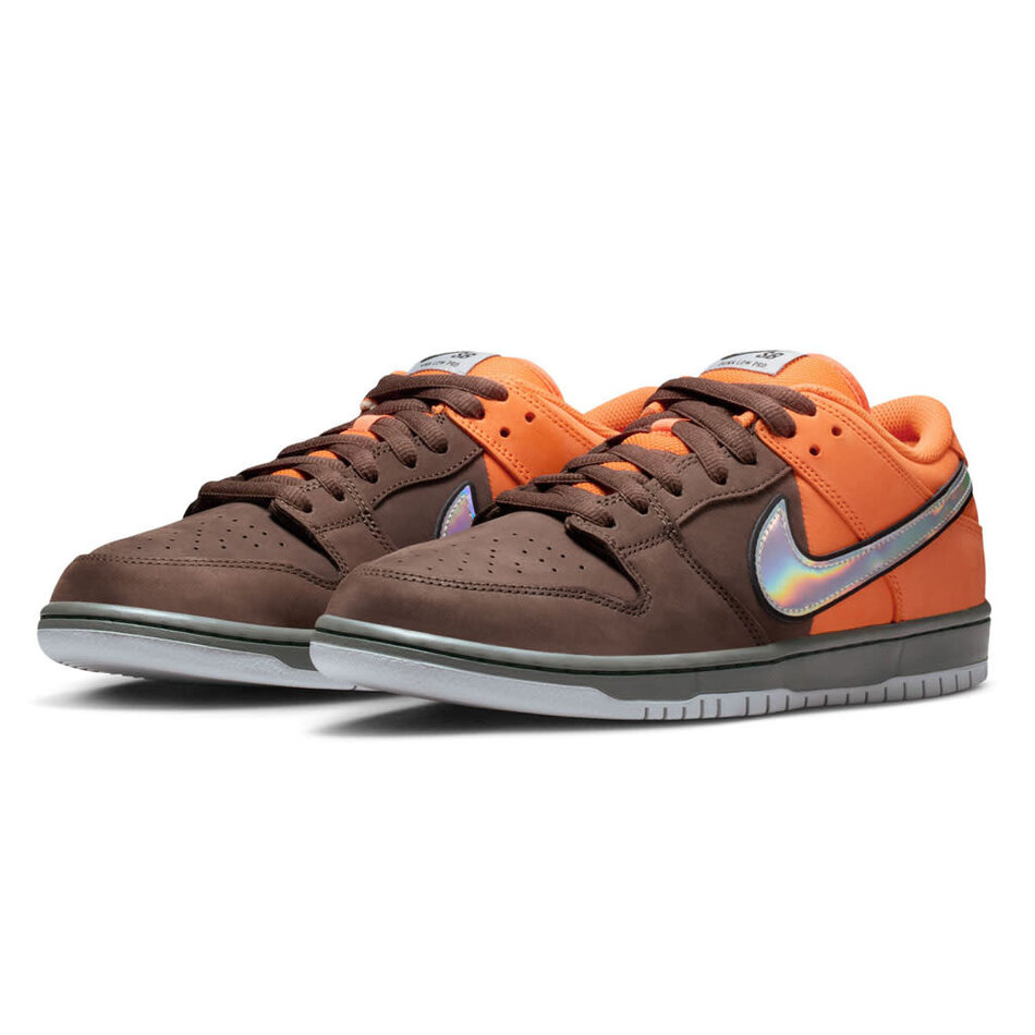 Nike SB Dunk Low Pro Safety Orange/Wolf Grey-Baroque Brown