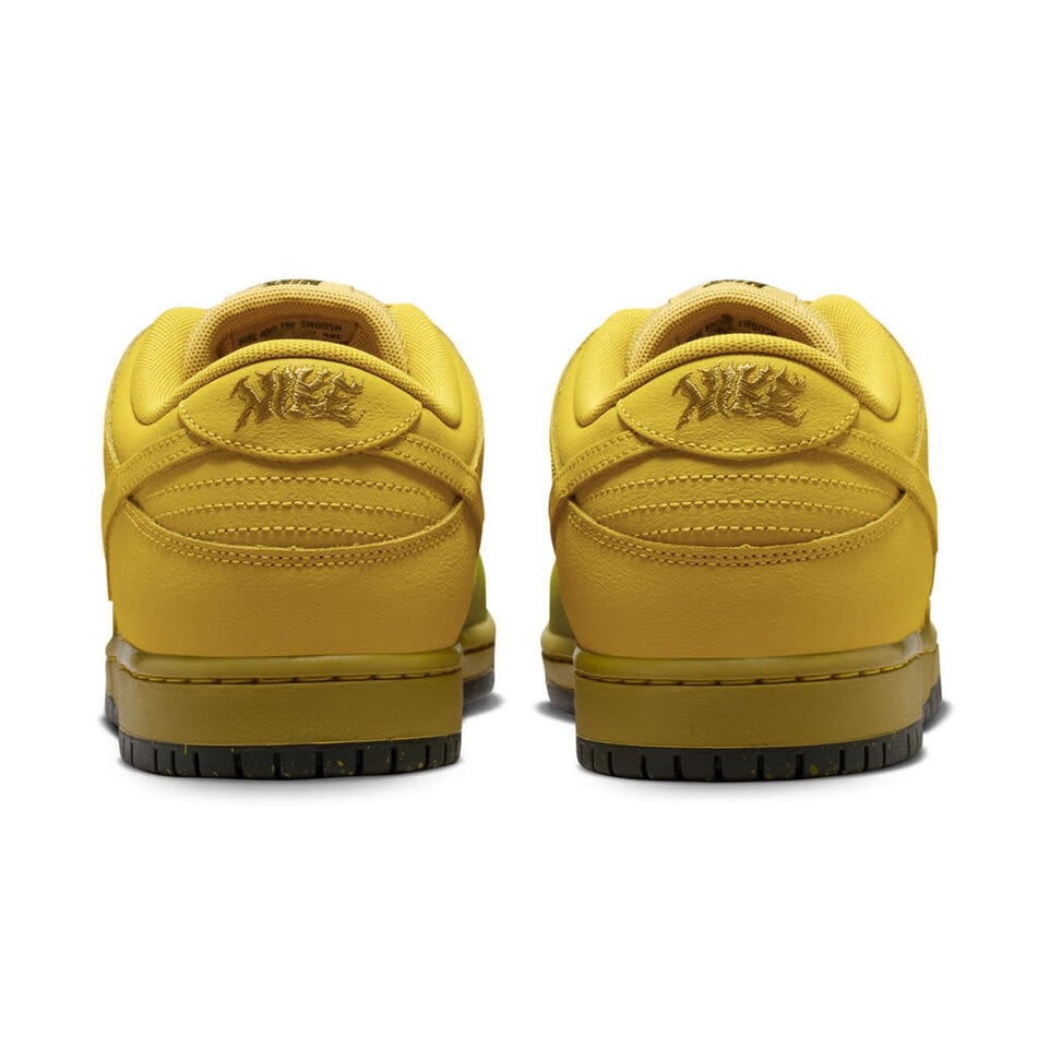 Nike SB Dunk Low Pro WC Saffron Quartz/Saffron Quartz-Pear