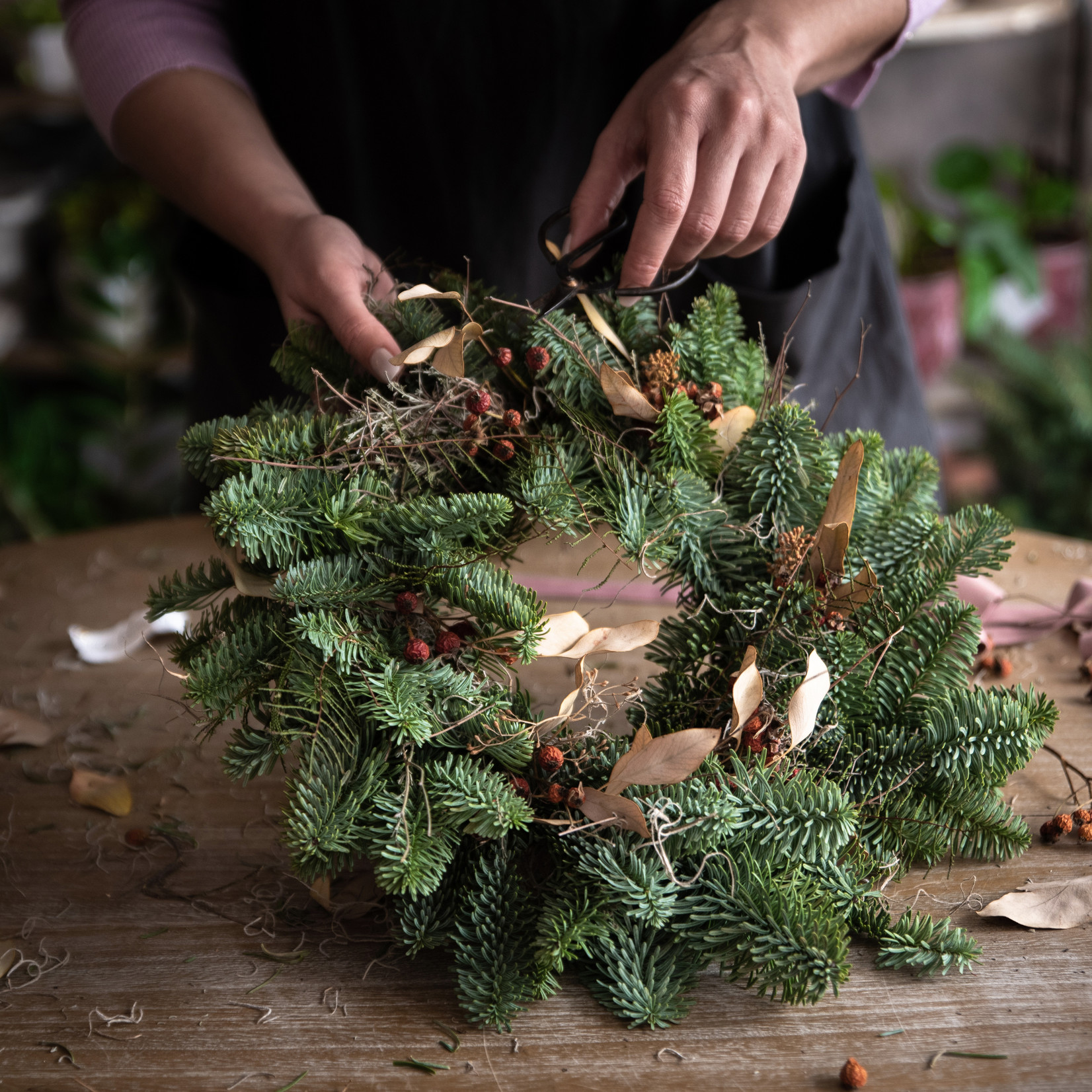 Natural Christmas Wreath with Locally Sourced Evergreen Branches – 12''