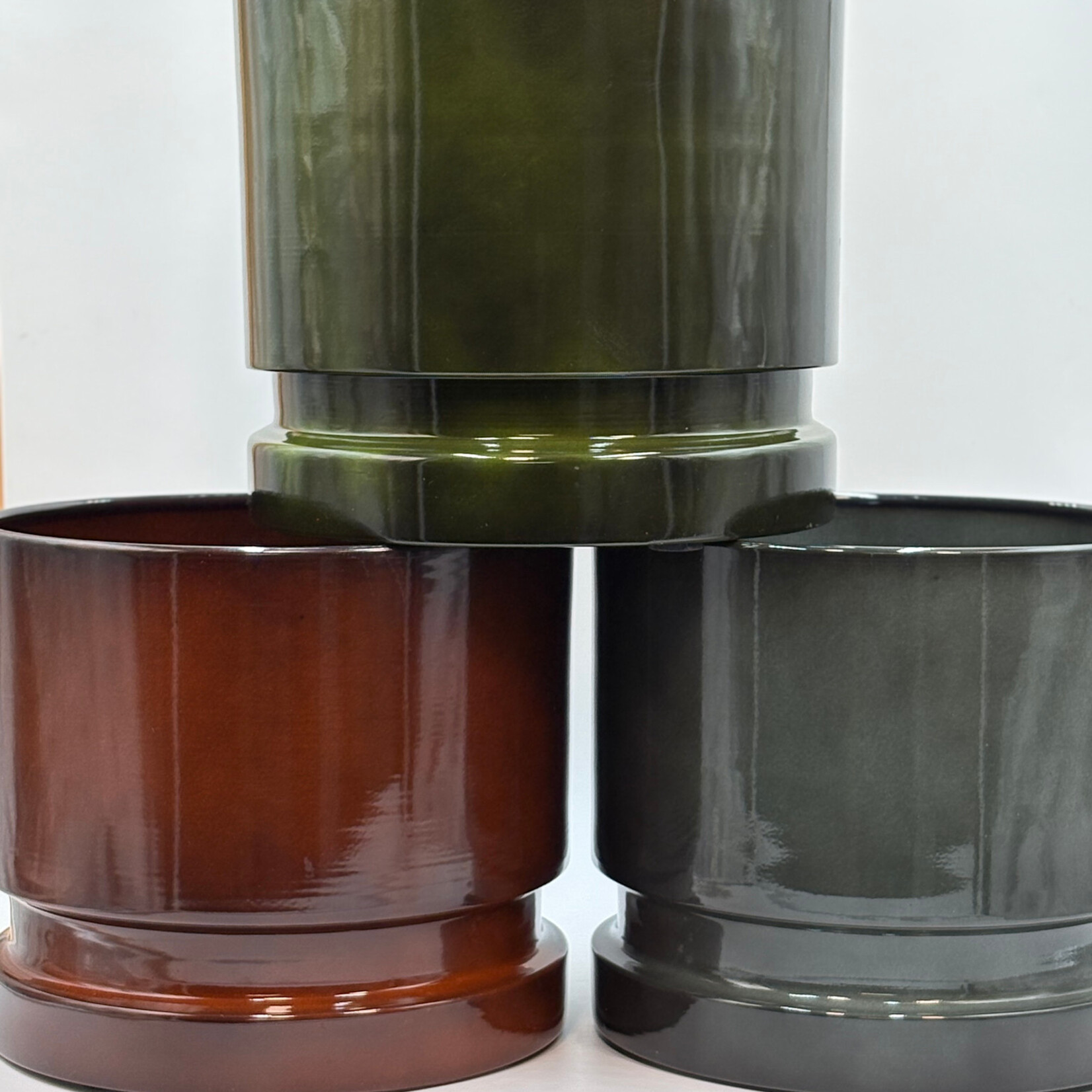 Pot cylindre Woodlog en métal recyclé