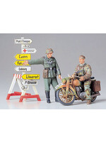 Tamiya TAM35241 German Motorcycle Orderly Set (1/35)