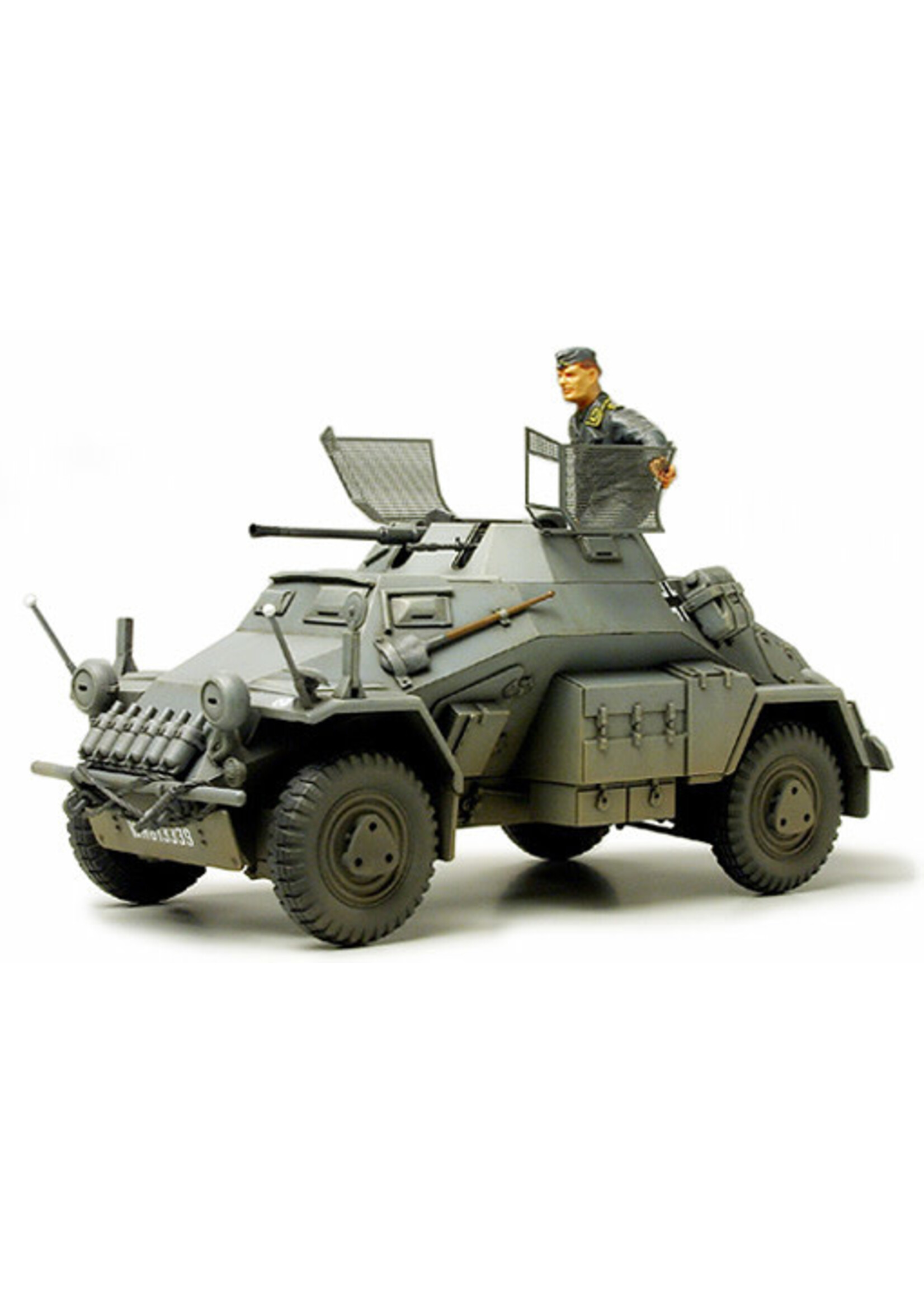 Tamiya TAM35270 Sdkfz222 Armoured Car (1/35)