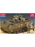 Academy ACA13266 M113A1 Vietnam Version (1/35)
