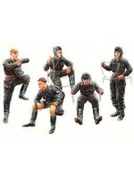 Master Box ***MSTBX3568 Soviet Tank Crew 1943-1945 (1/35)