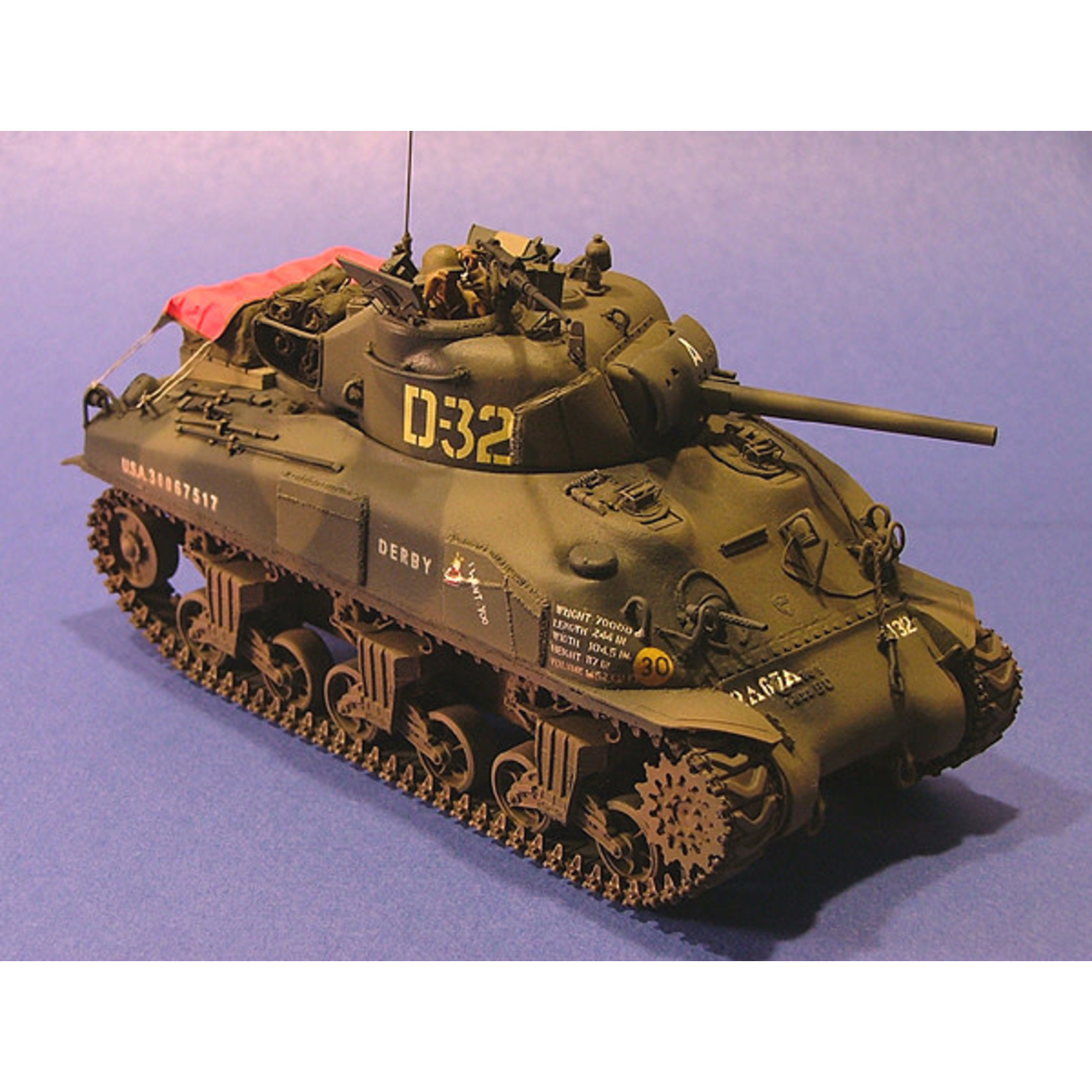 Italeri ITA0225 M4A1 Sherman Tank (1/35)