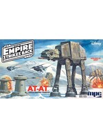 MPC MPC950 Star Wars Empire Strikes Back AT-AT (1/100)