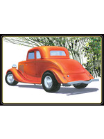 AMT AMT1384 1934 Ford 5 Window Coupe Street Rod (1/25)