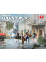 ICM ***zzICM35905 Chernobyl #5 Evacuation (1/35)