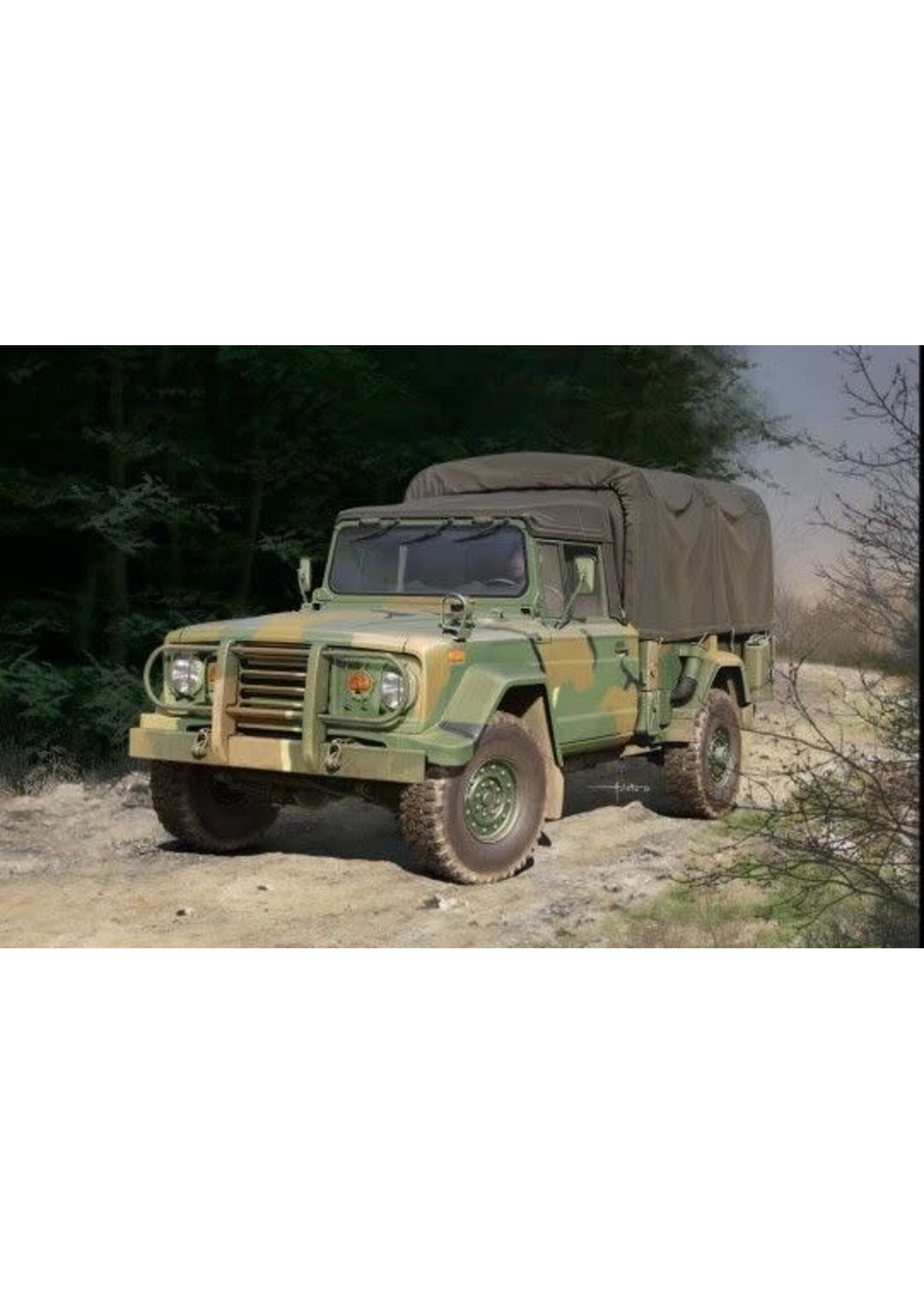Academy ***ACA13551 ROK Army K311A1 (1/35)