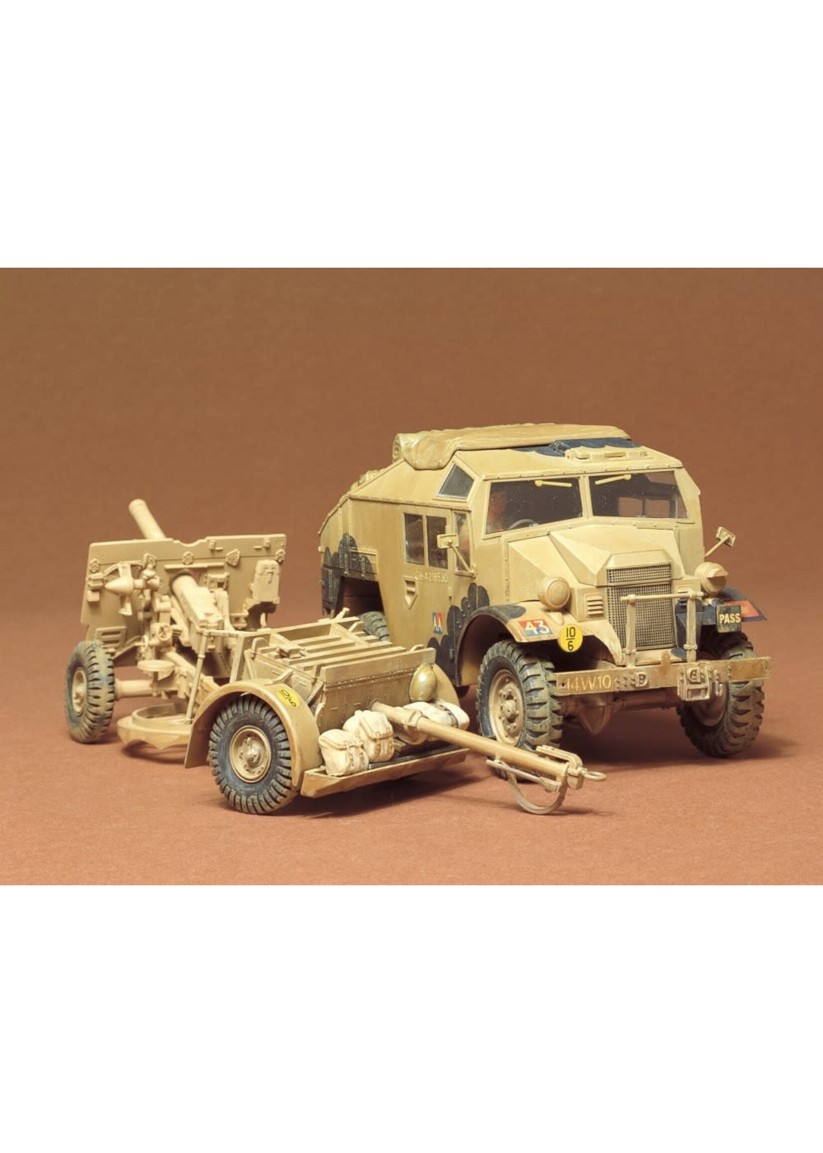 Tamiya TAM35044 25pdr Field Gun & Quad Gun Tractor (1/35)