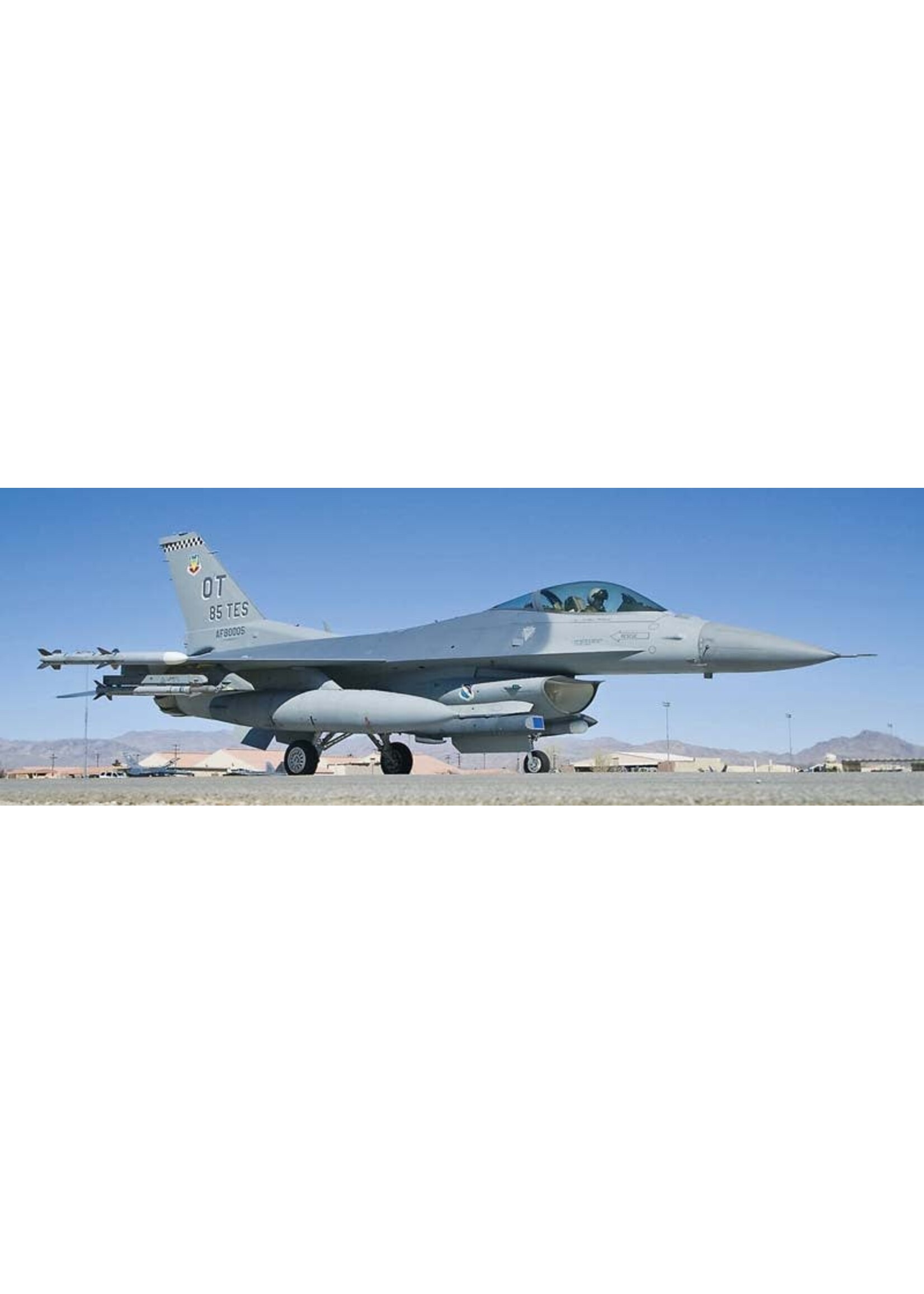 Revell Germany RVG3992 F-16C USAF (1/144)