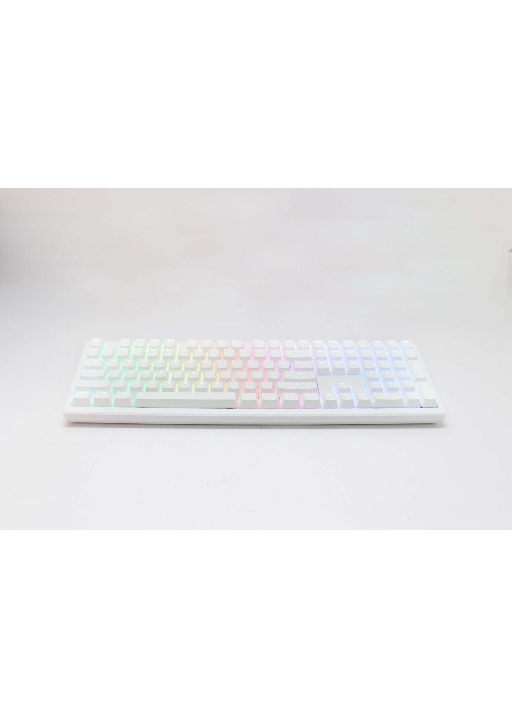 Ducky Ducky Zero 6108 - Pure White - Full Size - Cherry MX2A Red - RGB
