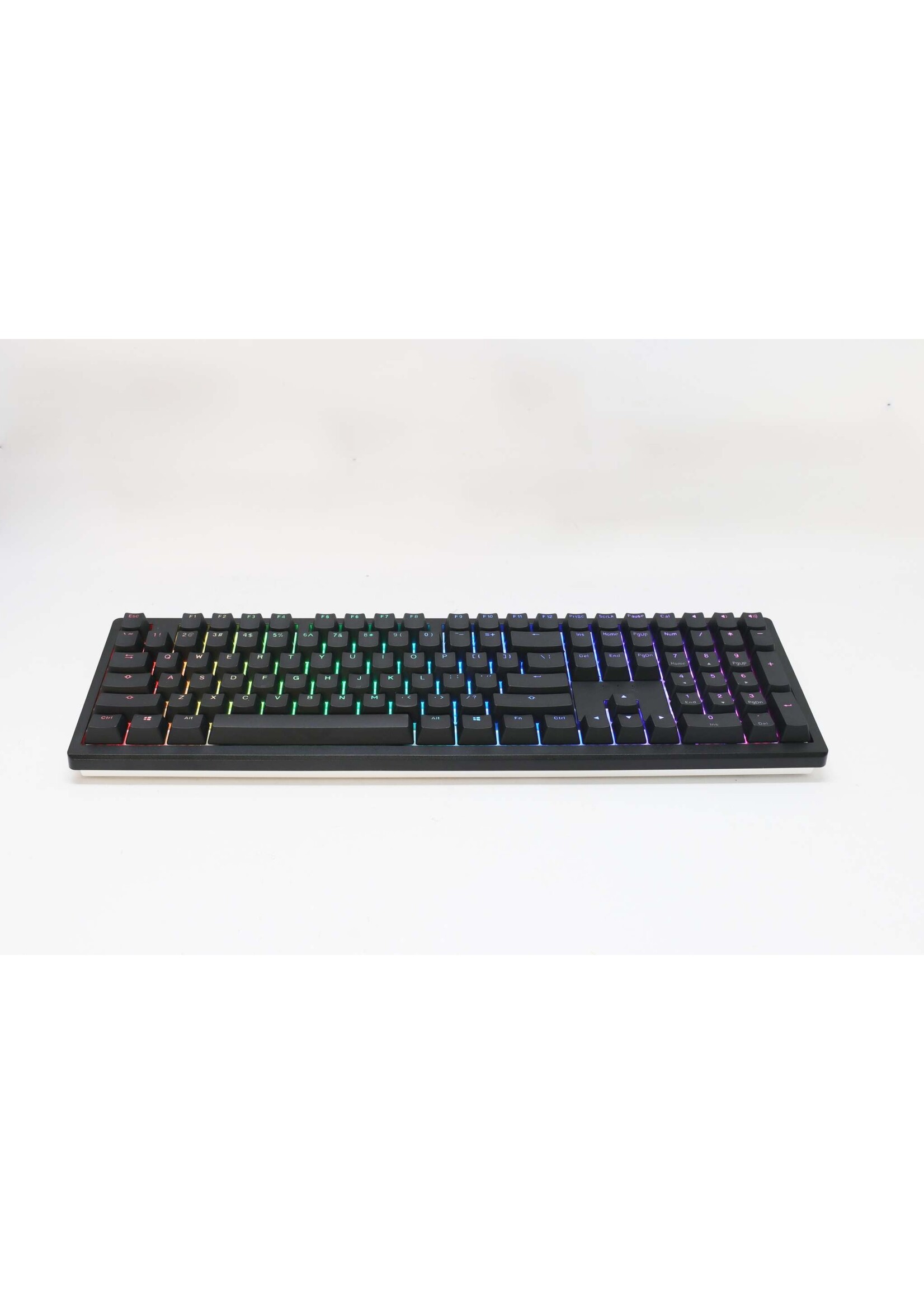 Ducky Ducky Zero 6108 - Classic Black - Full Size - Cherry MX2A Blue - RGB