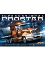 Moebius MOE1301 International Prostar (1/25)