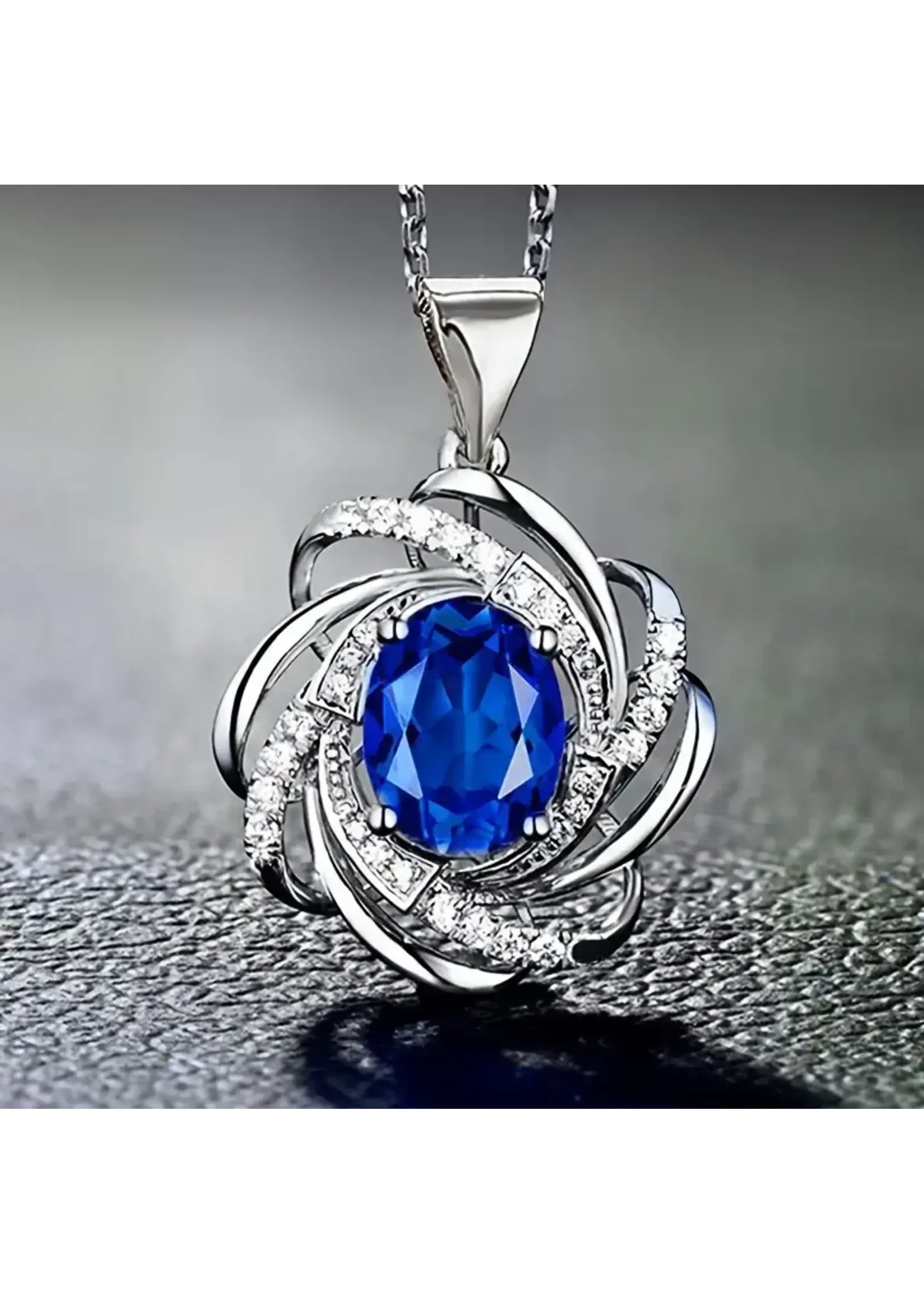 ***Necklace Spiral Flower Pendant Silver