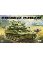 Rye Field Model RFMRM5142 M551 Sheridan Light Tank Vietnam War (1/35)