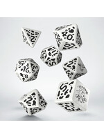 Q-Workshop Dice RPG 7pc Cow Dice Moozilla White