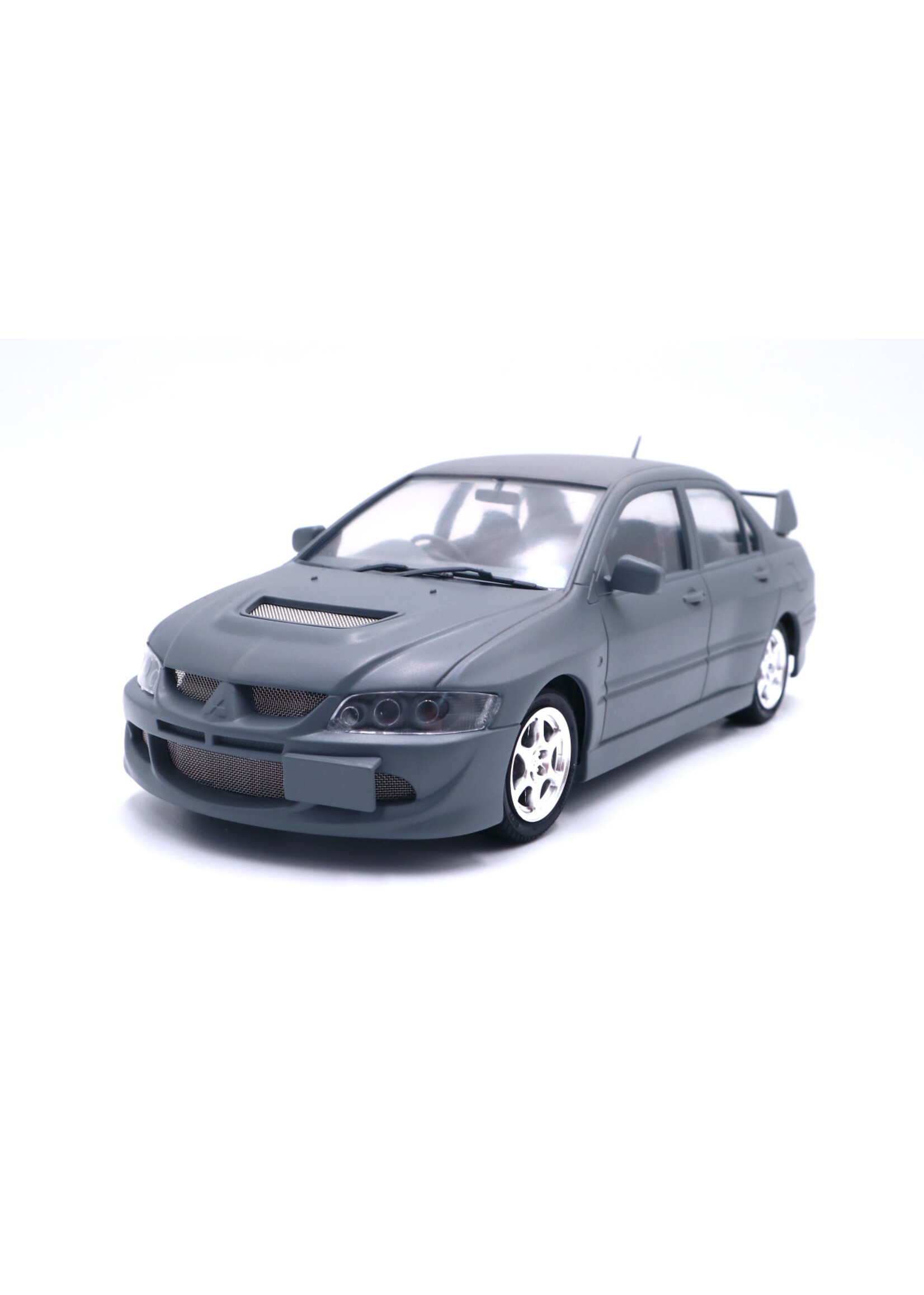 Fujimi FUJ0481476 Mitsubishi Lancer Evolution VIII GSR (1/24)