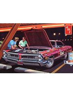 AMT AMT1578 1965 Pontiac Grand Prix Show & Go (1/25)