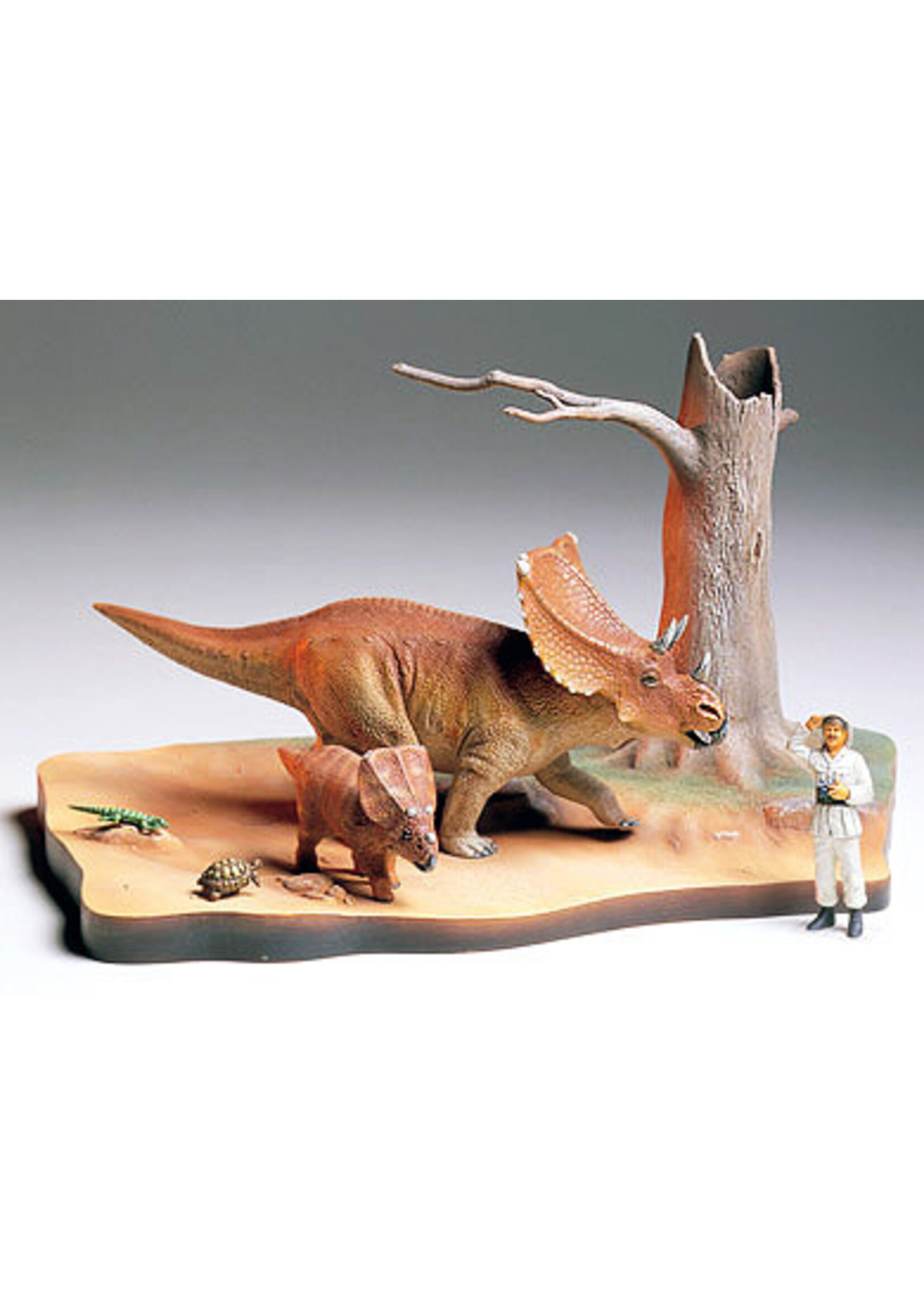 Tamiya ***TAM60101 Chasmosaurus Set (1/35)