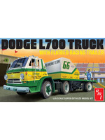 AMT ***AMT1368 1966 Dodge L700 Truck with Flatbed Racing Trailer (1/25)