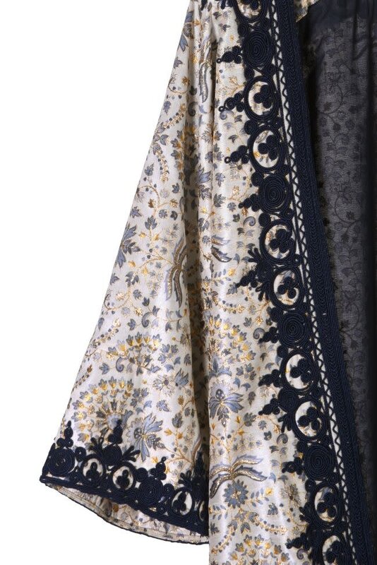 THE VIRGOO Black Open Abaya with Beige and White Embroidery