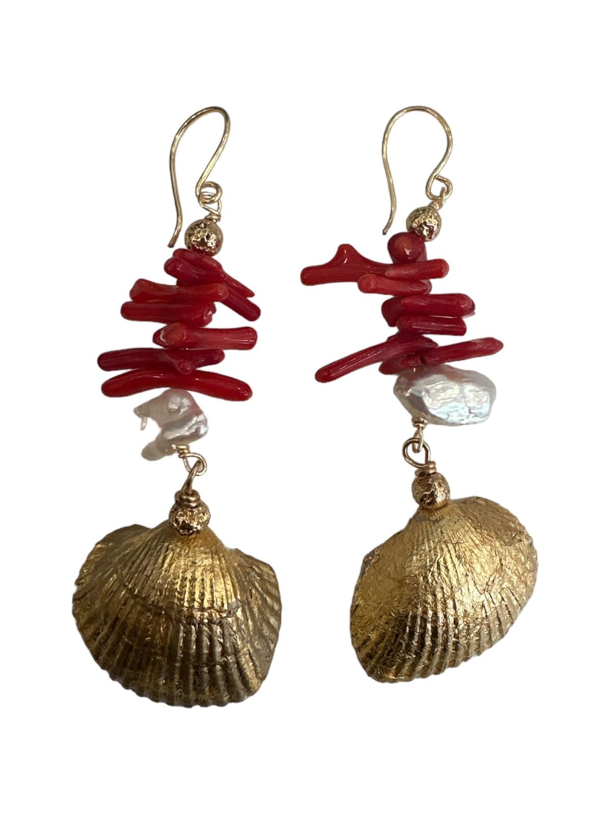 INAMUL LUMANI Murjana coral earrings with keshi pearl and shell